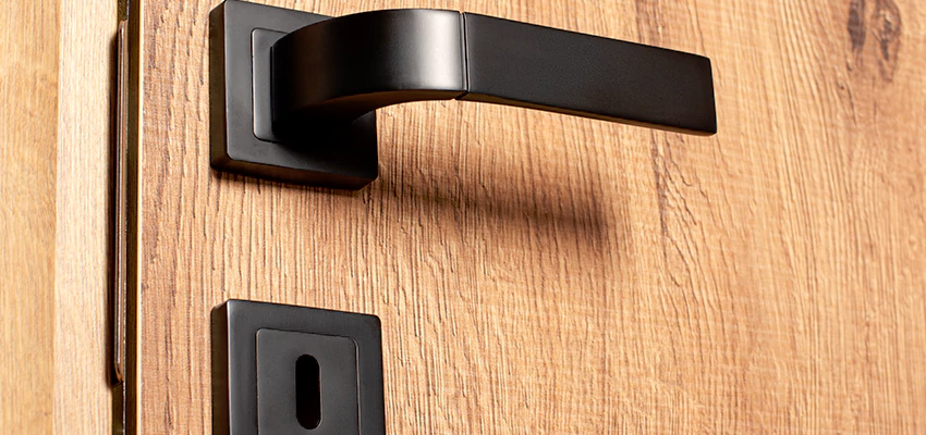 Weekend Lockout Assistance Troubleshooting in Arden-Arcade, California