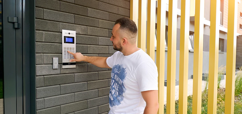 Locksmith Company For Smart Lock System Installation in Arden-Arcade, California